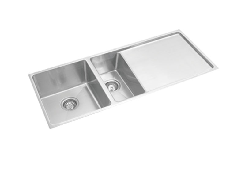 The Excellence Squareline range is handmade from brushed 304 stainless steel and can be under mounted or top mounted. The range has been designed with 90 degree corners and sleek