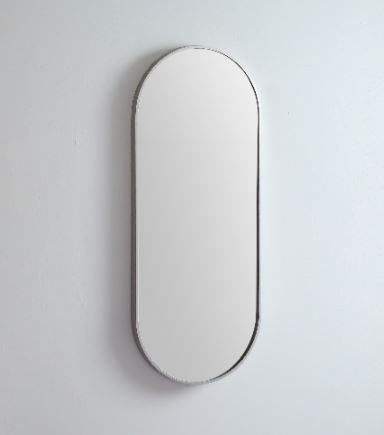 The Modern Mirror range can flawlessly fit into either small or large bathroom spaces. These are non-LED mirrors but have uncompromised efficiency and competency The sleek and progressive designs that summate this collection have given a new essence to the world of bathroom mirrors.